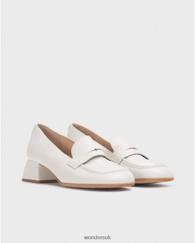 Footwear VZ2PD222 Women Wonders Off White Gift Moccasin