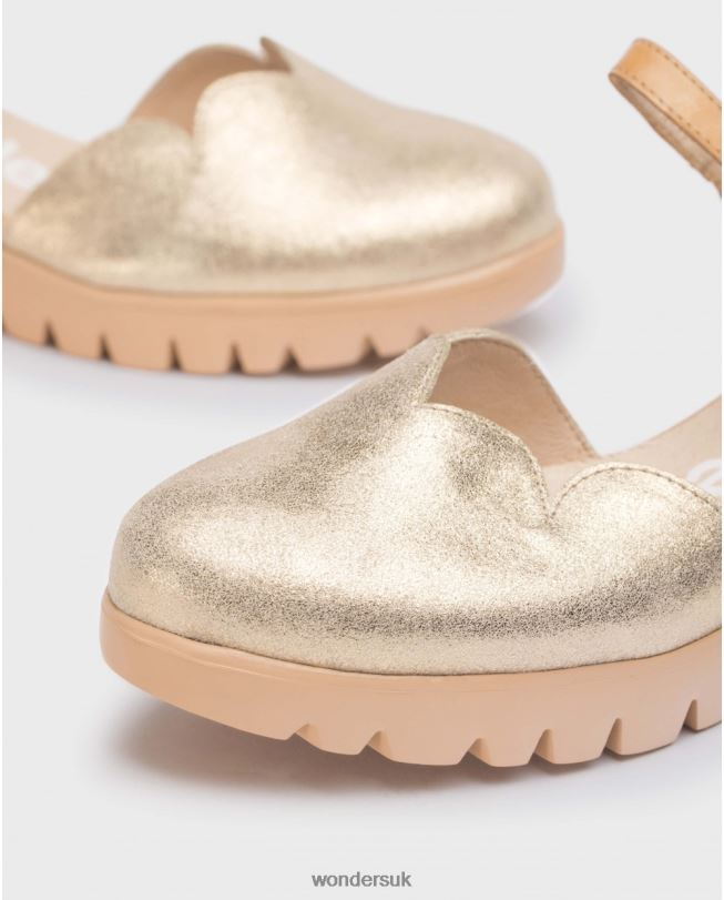 Footwear VZ2PD262 Women Wonders Gold/Sand Gold Caravaca Sandal
