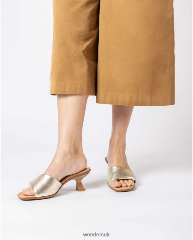 Footwear VZ2PD266 Women Wonders Platino Platinum Glow Mules