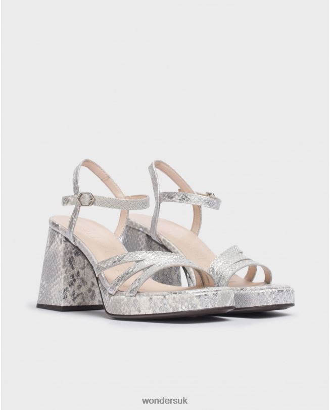 Footwear VZ2PD2 Women Wonders Plata Silver Love Sandal