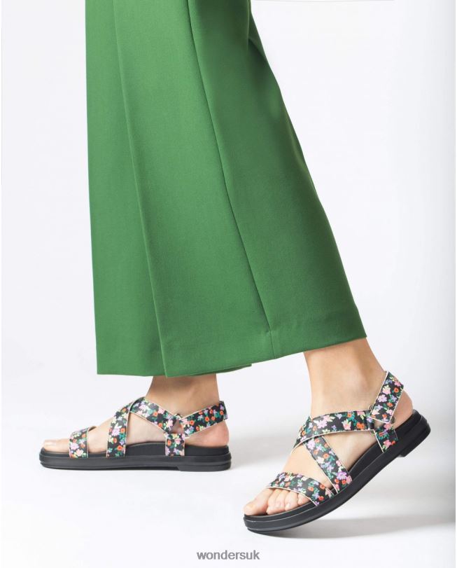 Footwear VZ2PD325 Women Wonders Negro Floral Ola Sandal