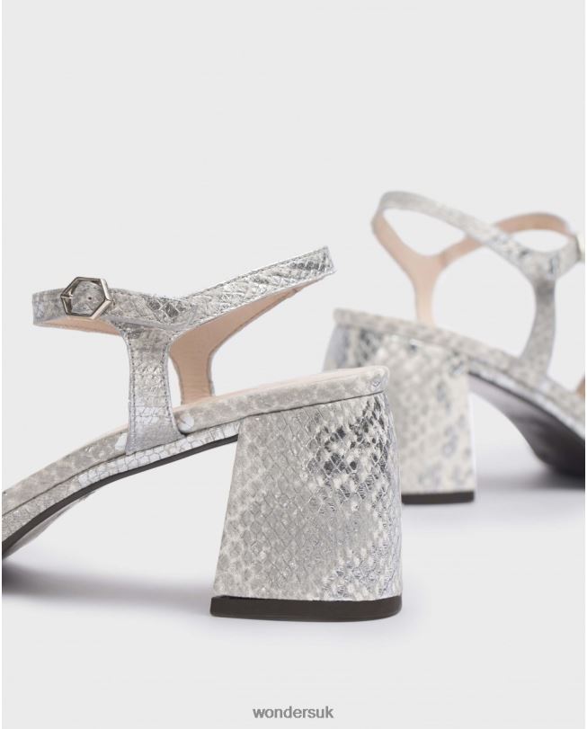 Footwear VZ2PD4 Women Wonders Plata Silver River Sandal