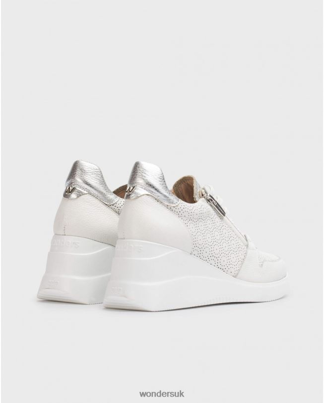 Footwear VZ2PD128 Women Wonders Off/Plata White Change Sneaker