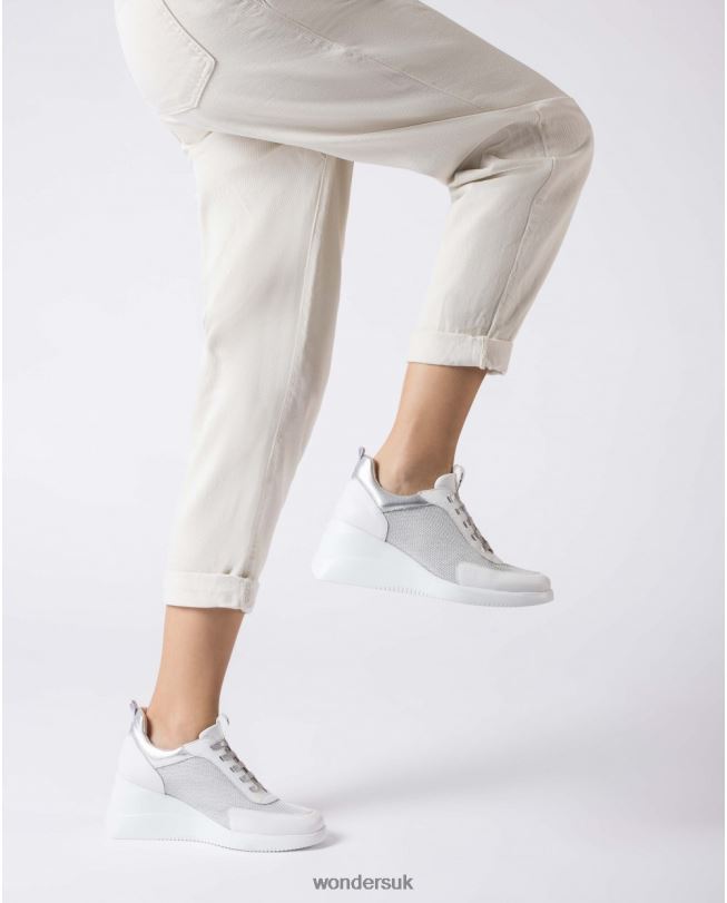 Footwear VZ2PD130 Women Wonders Off/Gri/Pl White Rainbow Sneaker