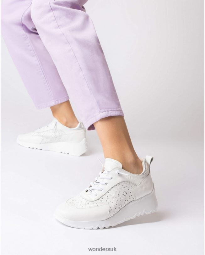 Footwear VZ2PD203 Women Wonders Off/Pl White Sneaker