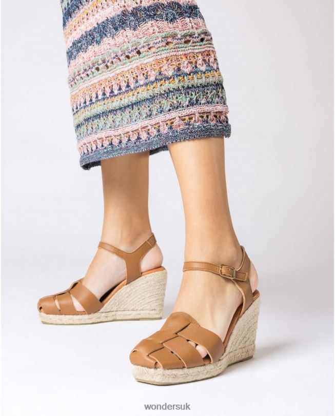 Footwear VZ2PD84 Women Wonders Camel Brown Bora Bora Espadrilles